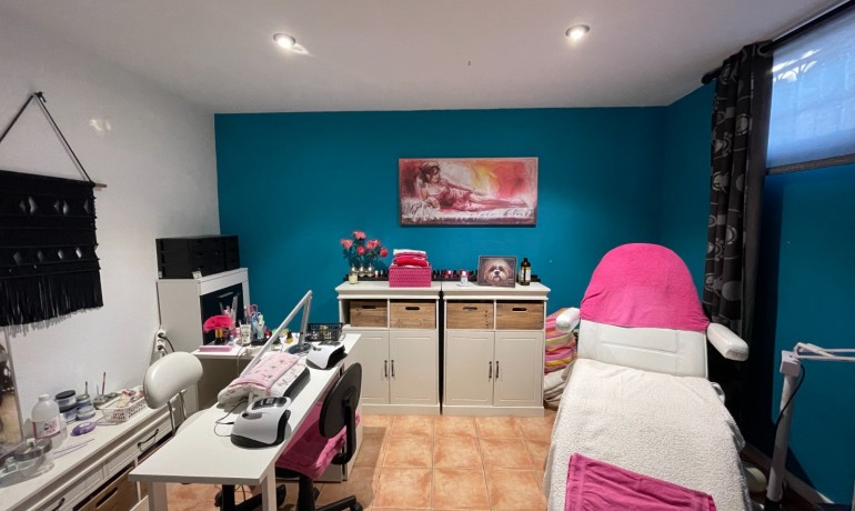 Herverkoop - Villa -
Benijofar* - Benimar