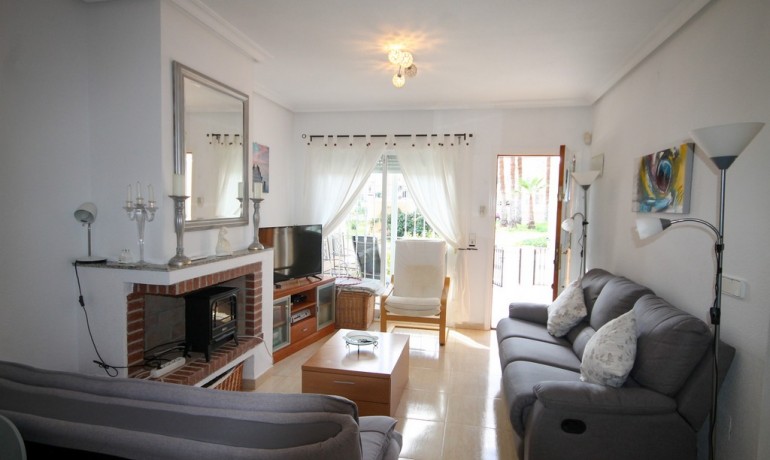 Herverkoop - Huis -
Orihuela Costa* - Orihuela Costa Alicante