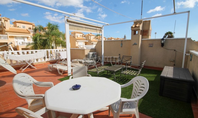 Herverkoop - Huis -
Orihuela Costa* - Orihuela Costa Alicante