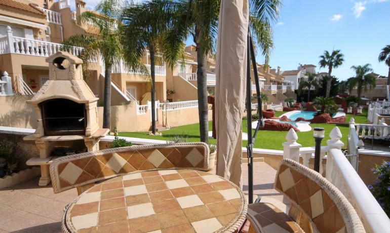 Herverkoop - Huis -
Orihuela Costa* - Orihuela Costa Alicante