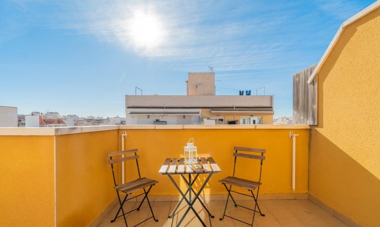 Herverkoop - Appartement / Flat -
Torrevieja* - Centro