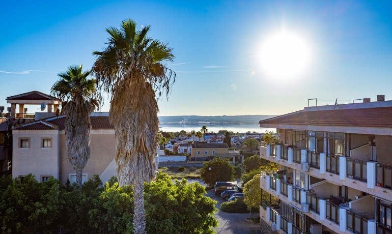 Herverkoop - Appartement / Flat -
Torrevieja* - La Siesta