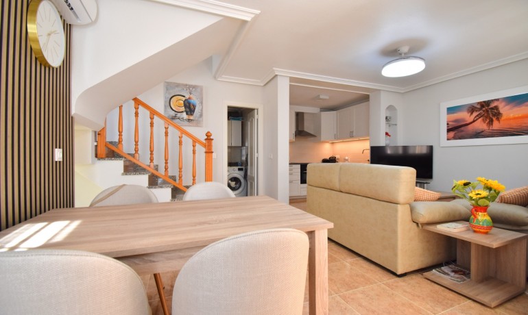 Herverkoop - Huis -
Orihuela Costa - Playa Flamenca