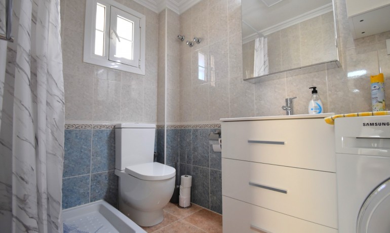 Herverkoop - Huis -
Orihuela Costa - Playa Flamenca