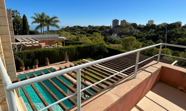 Herverkoop - Villa -
Orihuela Costa - Dehesa de Campoamor