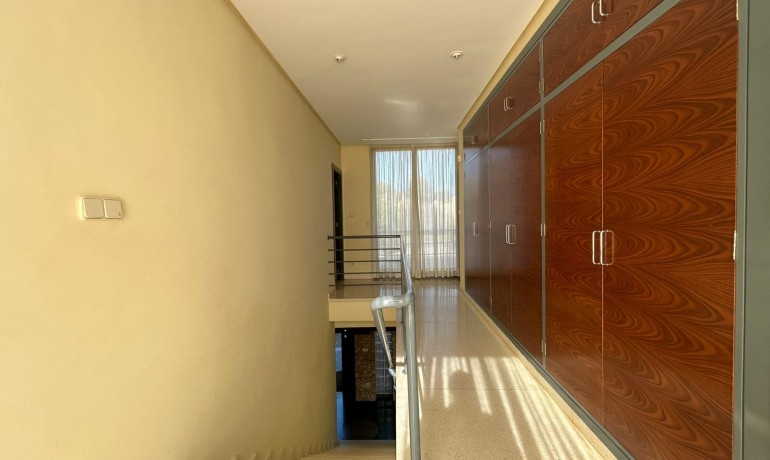 Herverkoop - Villa -
Orihuela Costa - Dehesa de Campoamor