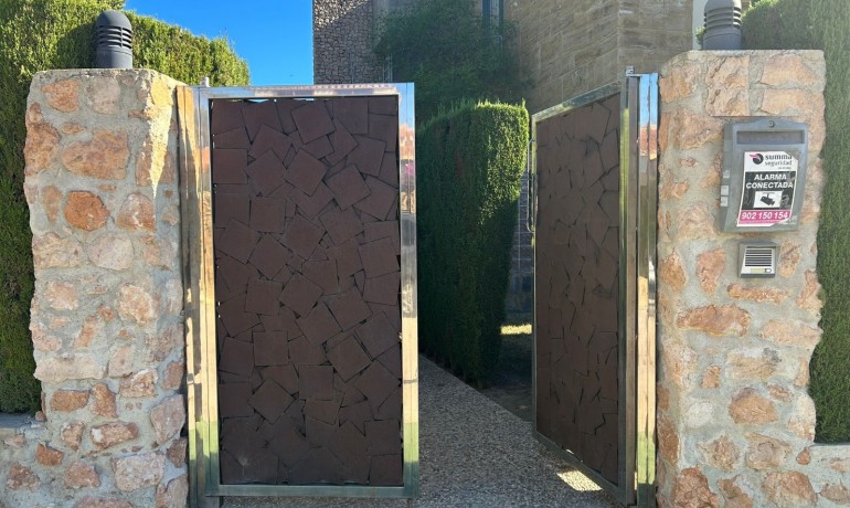 Herverkoop - Villa -
Orihuela Costa - Dehesa de Campoamor