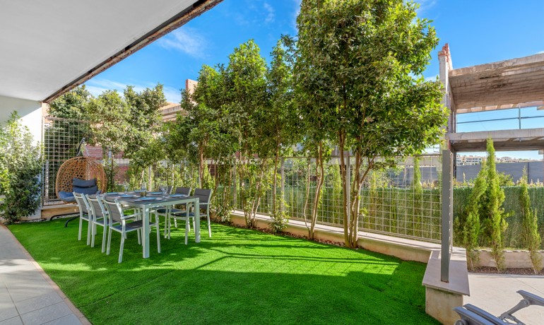 Sale - Apartment / Flat -
Campoamor