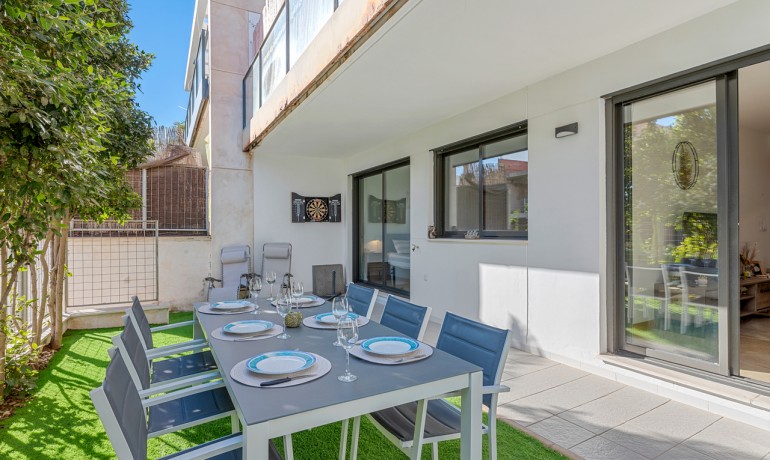 Sale - Apartment / Flat -
Campoamor