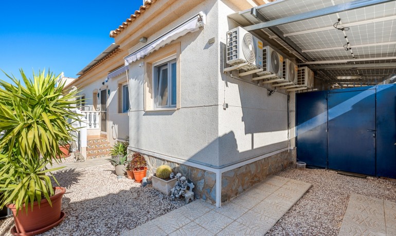 Sale - House -
Cuidad Quesada* - Rojales