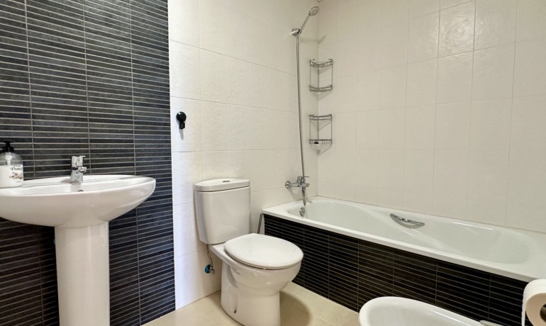 Sale - Apartment / Flat -
San Miguel de Salinas*