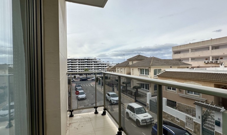 Sale - Apartment / Flat -
San Miguel de Salinas*