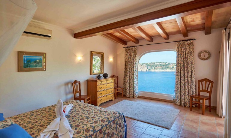 Sale - Villa -
Port d'Andratx - Andratx