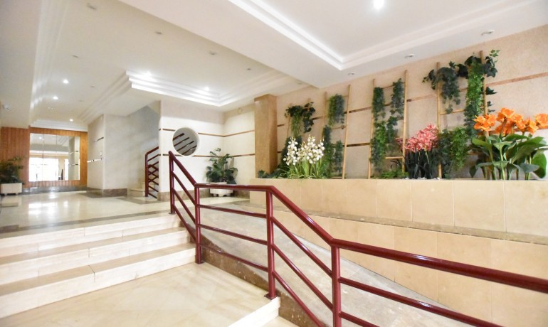 Herverkoop - Appartement / Flat -
La Mata - La Mata - Town