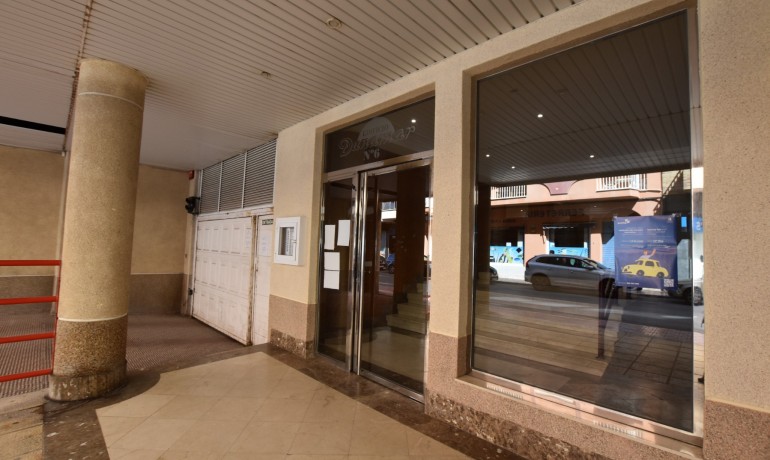 Herverkoop - Appartement / Flat -
La Mata - La Mata - Town