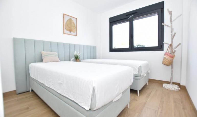 Sale - Apartment / Flat -
Torrevieja - Los Balcones