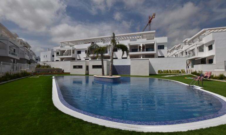 Sale - Apartment / Flat -
Torrevieja - Los Balcones