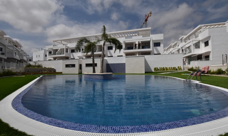 Sale - Apartment / Flat -
Torrevieja - Los Balcones