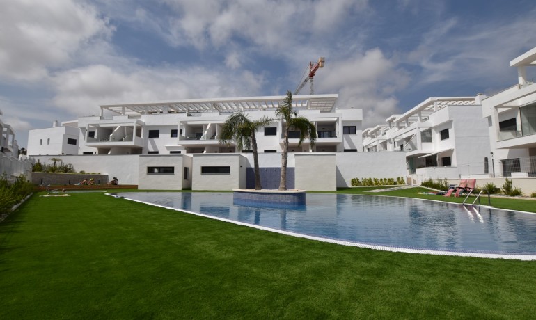 Sale - Apartment / Flat -
Torrevieja - Los Balcones