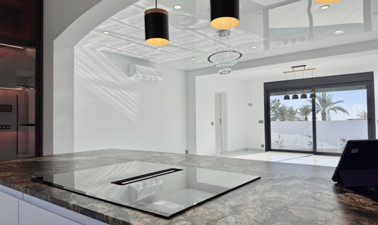 Herverkoop - Villa -
Ciudad Quesada - Ciudad Quesada - Town