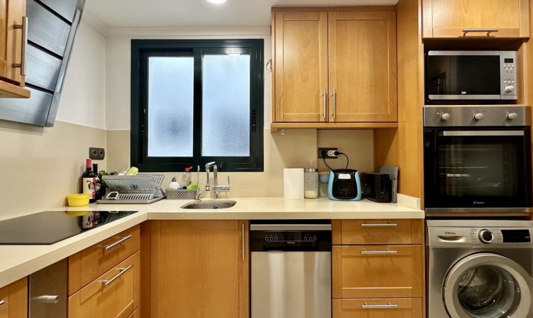 Venta - Apartamento / piso -
Guardamar del Segura - Beach Guardamar