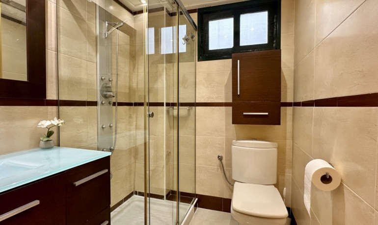 Venta - Apartamento / piso -
Guardamar del Segura - Beach Guardamar