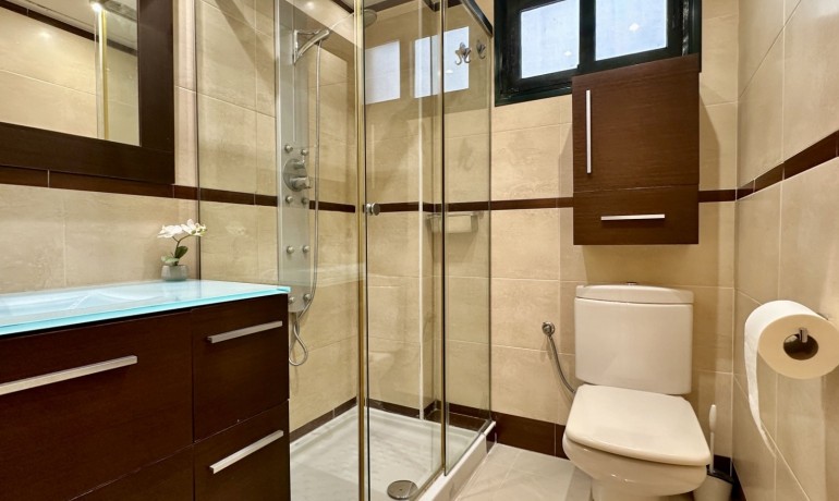 Venta - Apartamento / piso -
Guardamar del Segura - Beach Guardamar