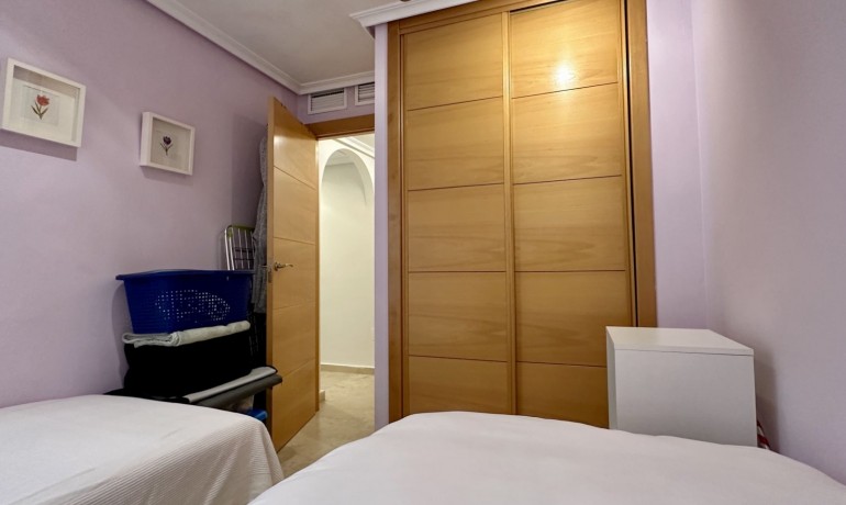 Venta - Apartamento / piso -
Guardamar del Segura - Beach Guardamar