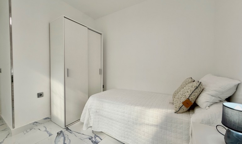 Revente - Villa -
Torrevieja - El Chaparral