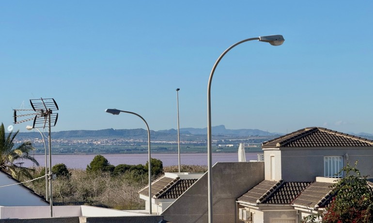 Revente - Villa -
Torrevieja - El Chaparral