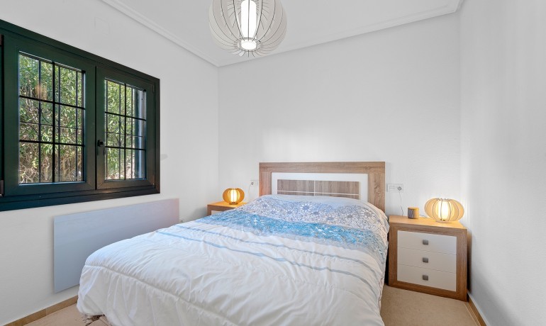 Revente - Villa * -
Orihuela Costa* - Los Dolses*