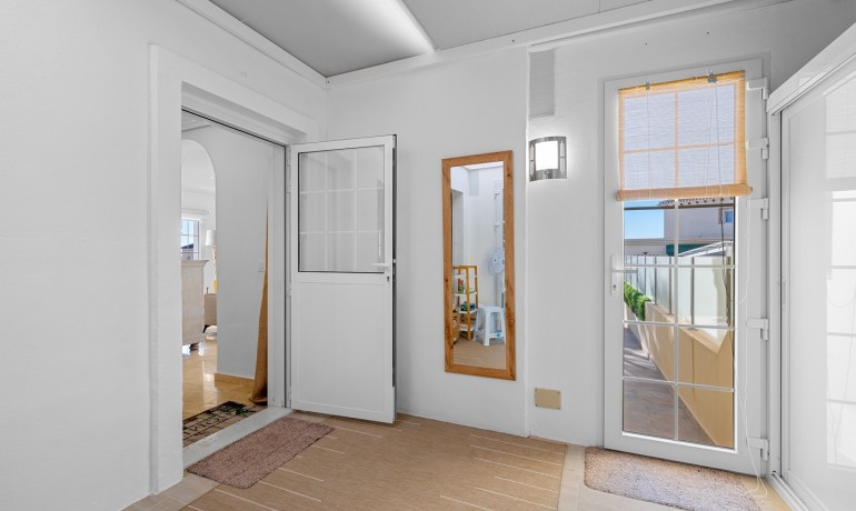 Revente - Villa * -
Orihuela Costa* - Los Dolses*