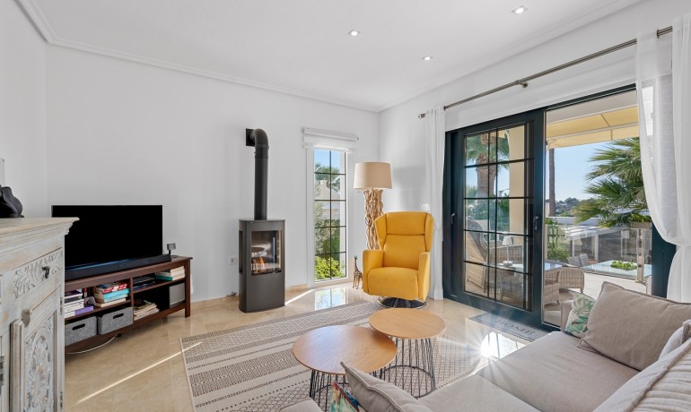 Revente - Villa * -
Orihuela Costa* - Los Dolses*