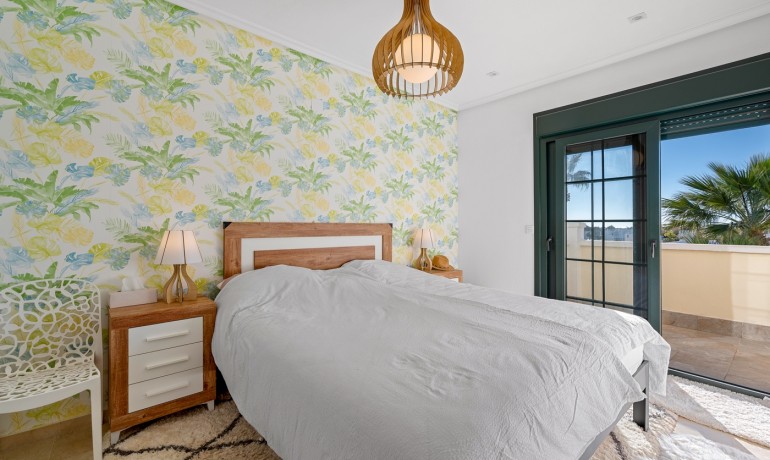 Revente - Villa * -
Orihuela Costa* - Los Dolses*