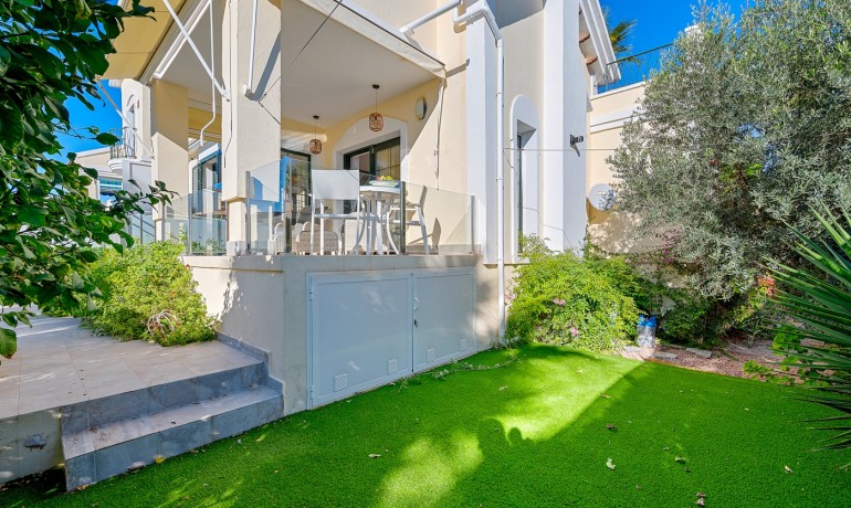 Revente - Villa * -
Orihuela Costa* - Los Dolses*