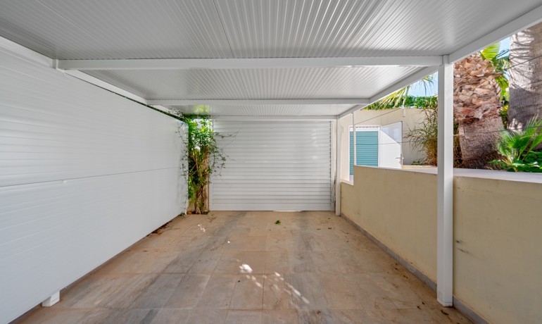 Revente - Villa * -
Orihuela Costa* - Los Dolses*