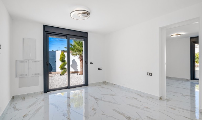 Sale - Villa -
Cuidad Quesada* - Rojales