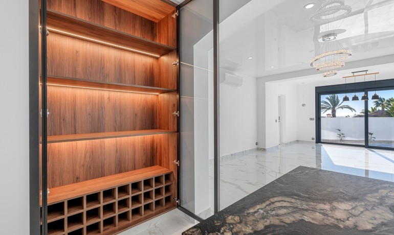 Sale - Villa -
Cuidad Quesada* - Rojales