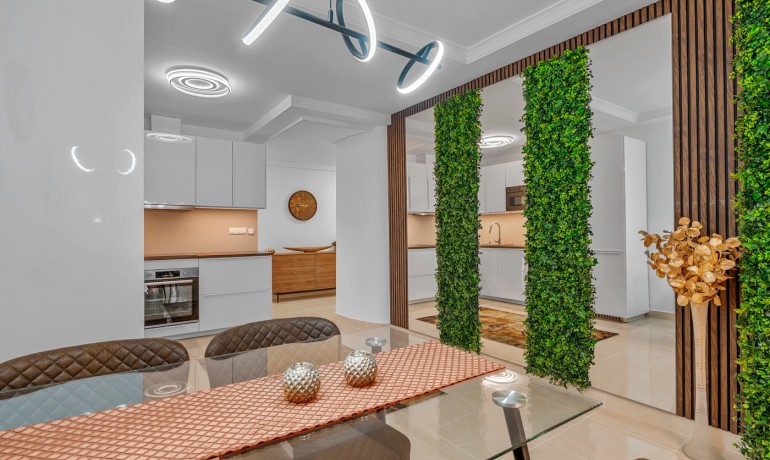 Revente - Appartement / Flat -
Torrevieja* - Playa Del Cura