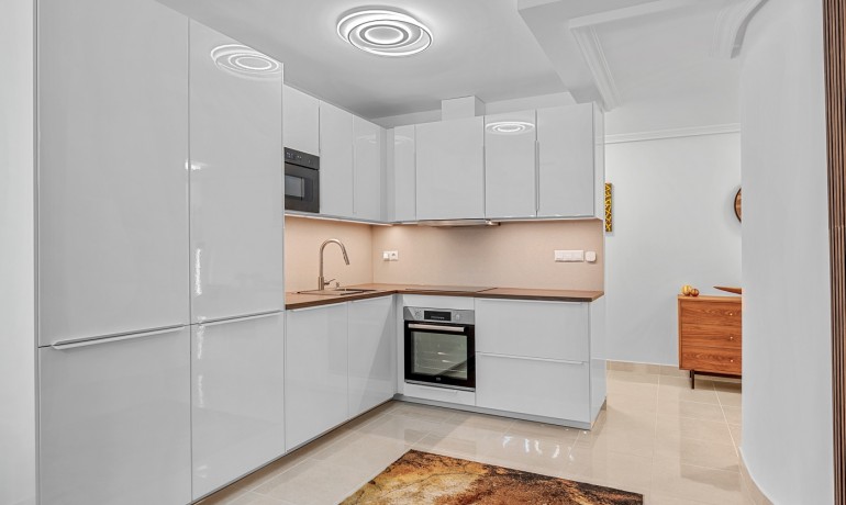 Revente - Appartement / Flat -
Torrevieja* - Playa Del Cura