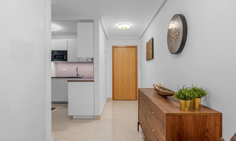 Revente - Appartement / Flat -
Torrevieja* - Playa Del Cura