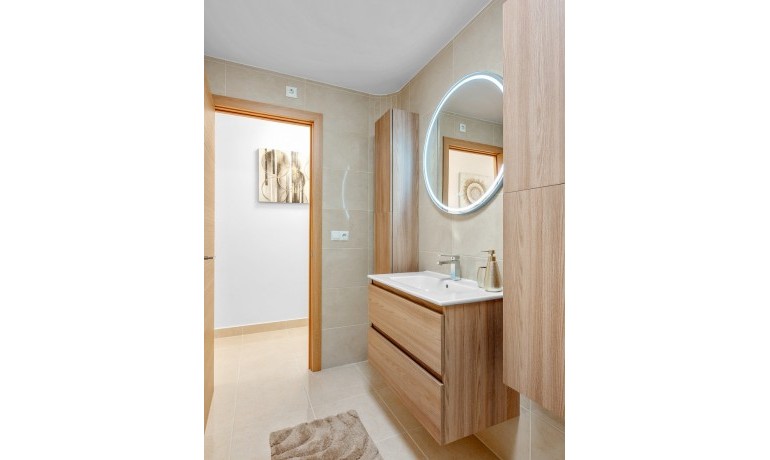 Revente - Appartement / Flat -
Torrevieja* - Playa Del Cura