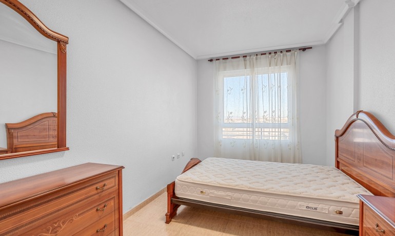 Sale - Apartment / Flat -
Torrevieja* - Torrevieja
