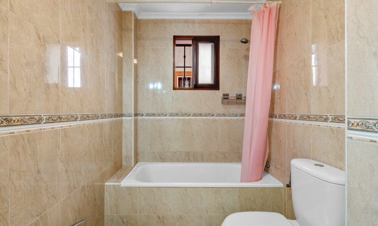 Revente - Appartement / Flat -
Alicante* - Daya Vieja