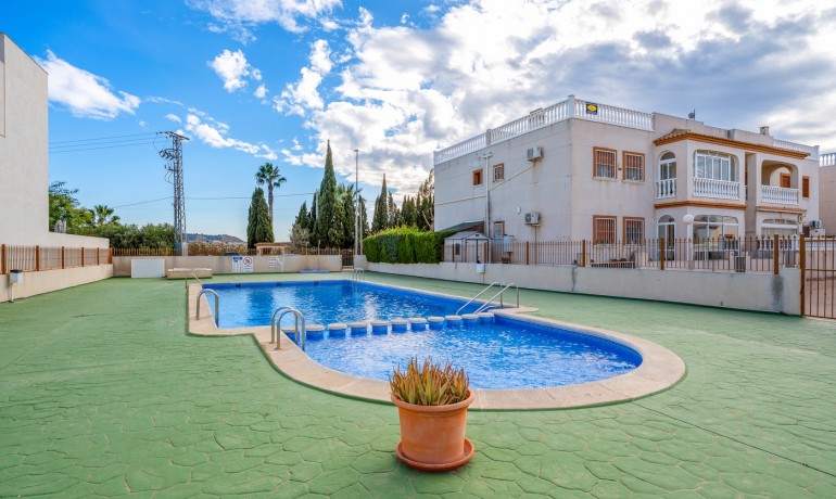 Revente - Appartement / Flat -
Alicante* - Daya Vieja