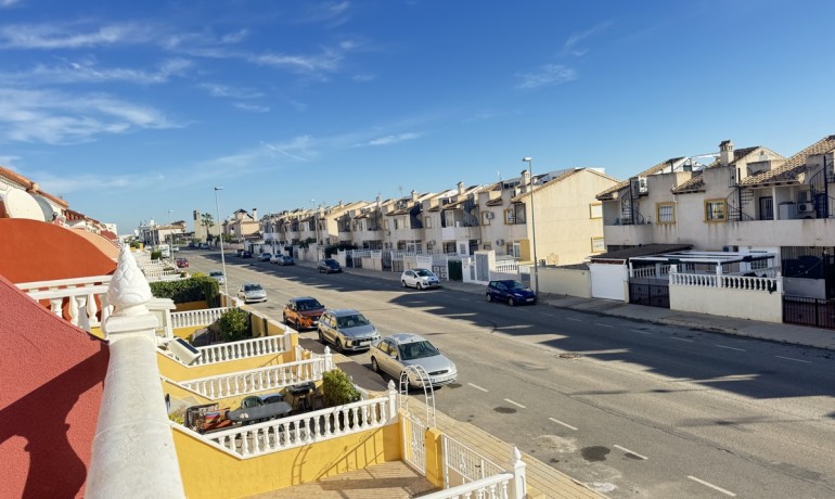 Sale - House -
Orihuela Costa* - Cabo Roig