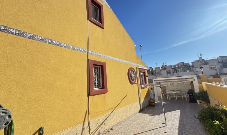 Sale - House -
Orihuela Costa* - Cabo Roig