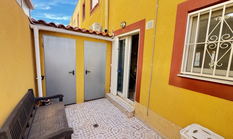 Sale - House -
Orihuela Costa* - Cabo Roig