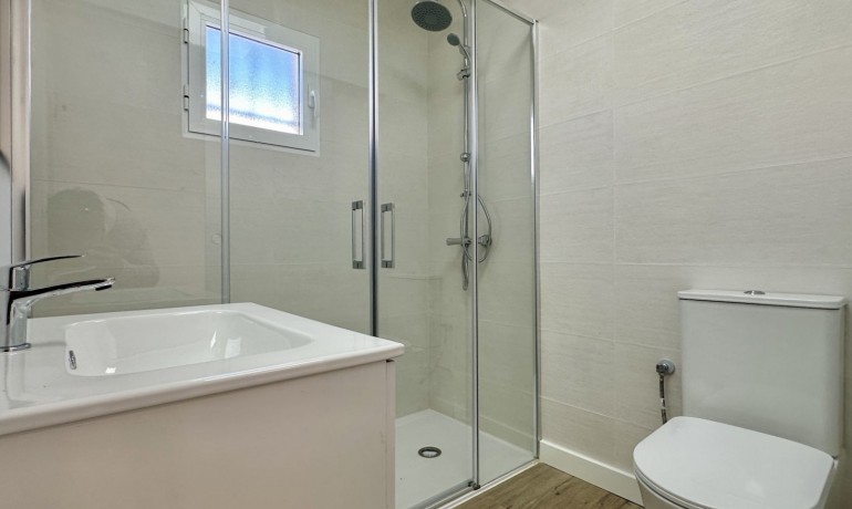 Venta - Apartamento / piso -
Orihuela Costa - Las Filipinas