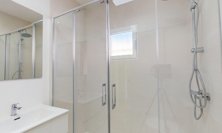 Venta - Apartamento / piso -
Orihuela Costa - Las Filipinas